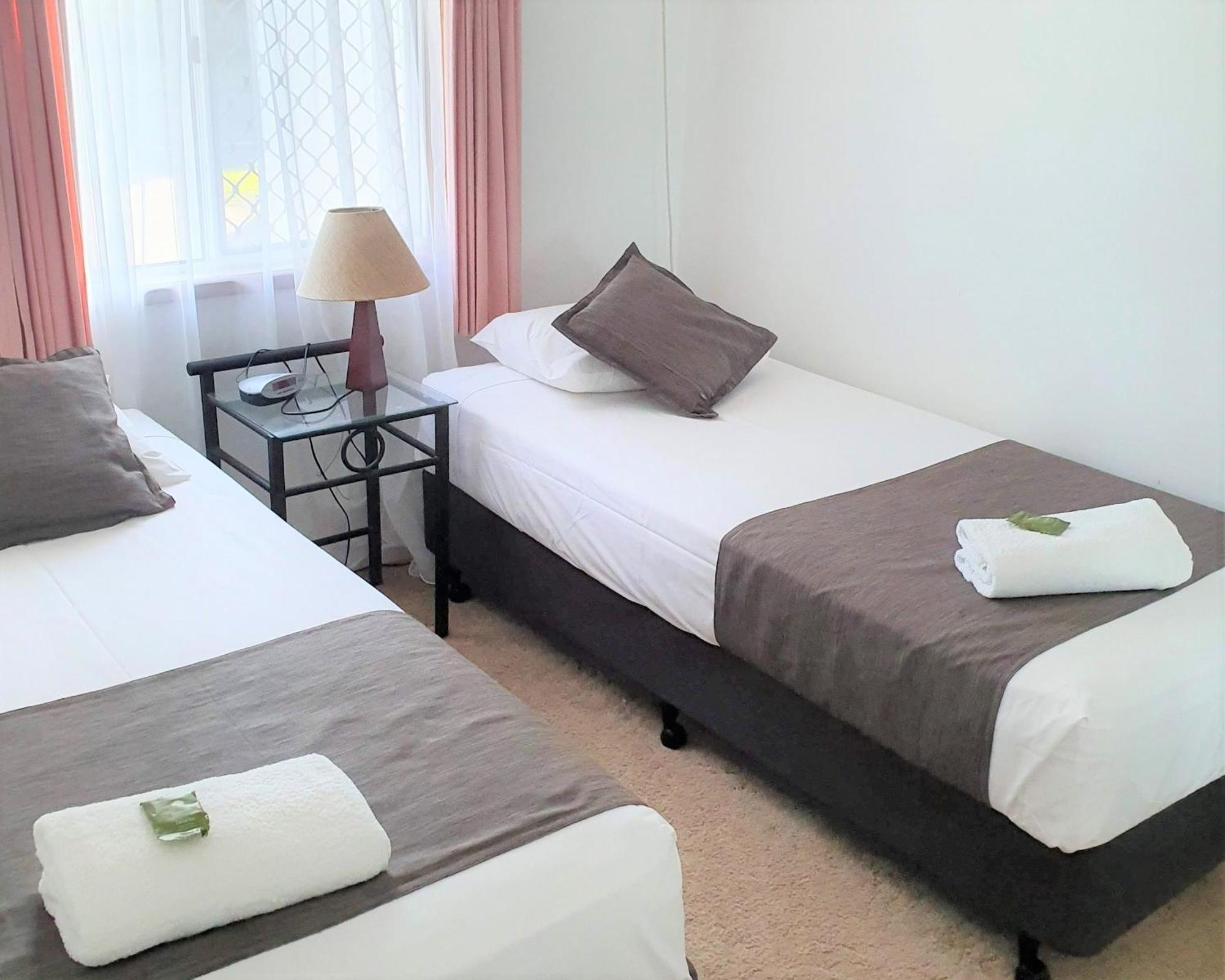 The Shores Holiday Apartments Mackay Ruang foto