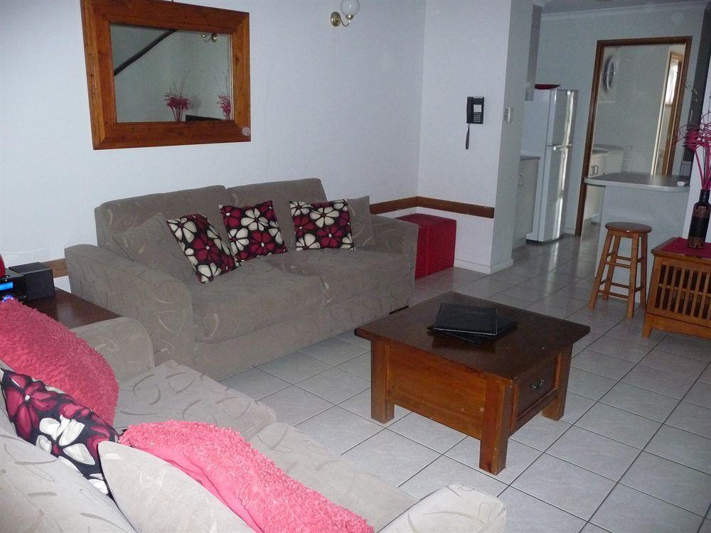 The Shores Holiday Apartments Mackay Bagian luar foto