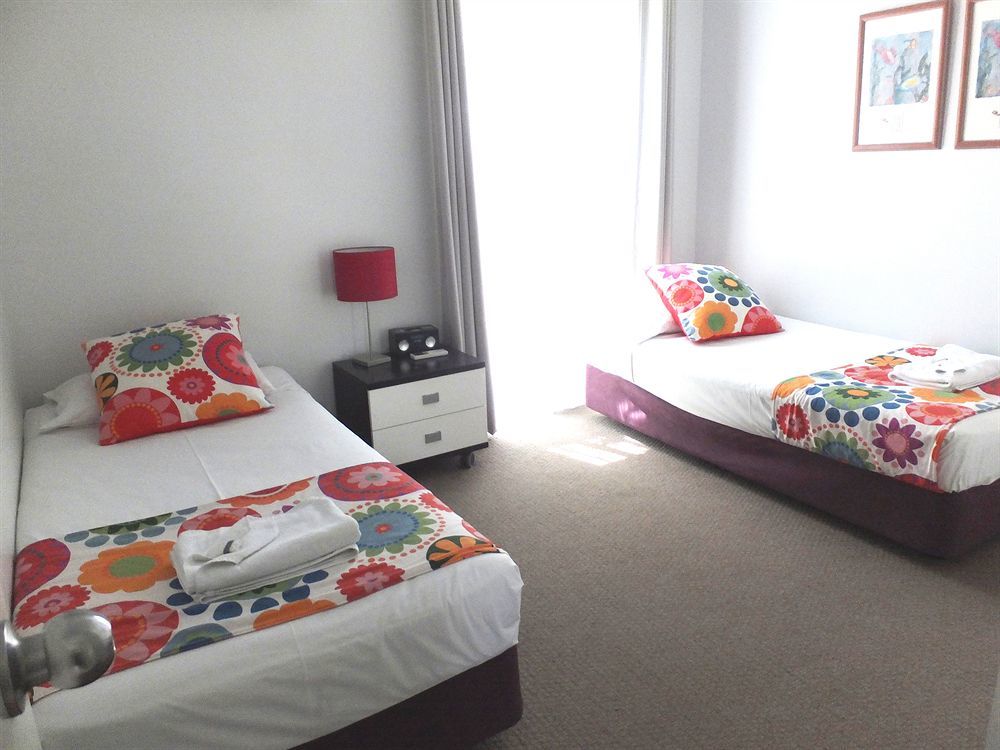 The Shores Holiday Apartments Mackay Bagian luar foto