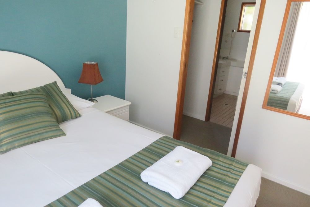 The Shores Holiday Apartments Mackay Bagian luar foto